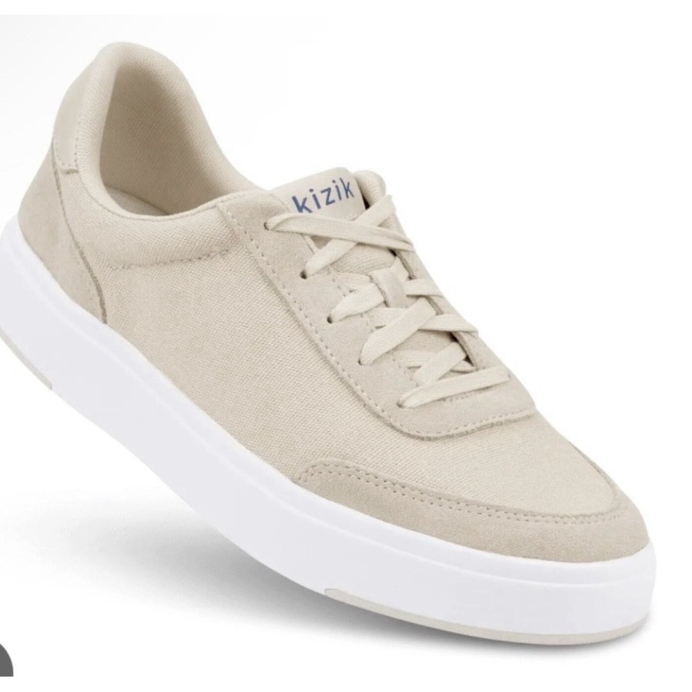 Kizik Prague model Size Women 7.5 Men 6 Beige Sneaker Tennis Shoe